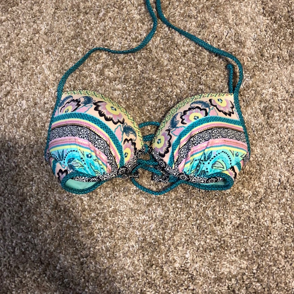 Bikini top